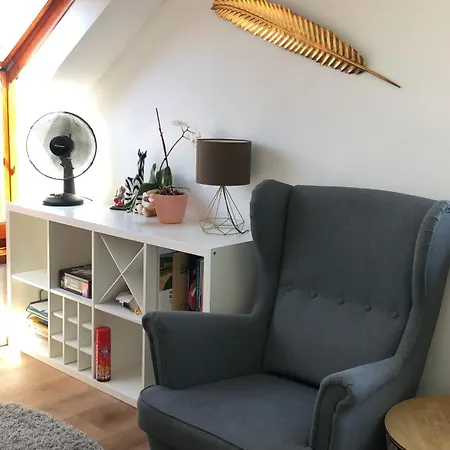 3-Room Apartment With Terrace And Carport In Filderstadt Διαμέρισμα *